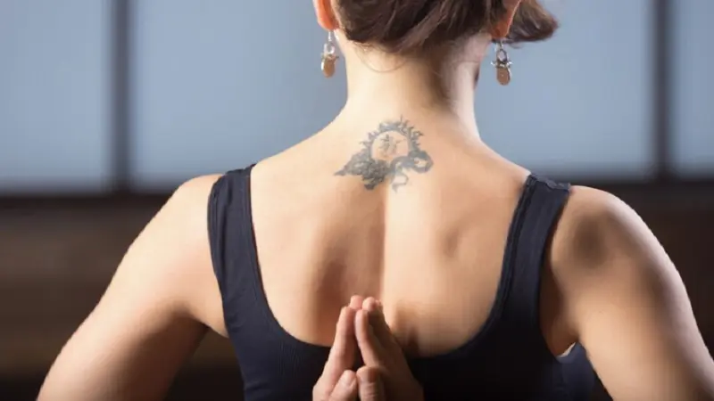 Unique Back Baddie Women's Feminine Spine Tattoos